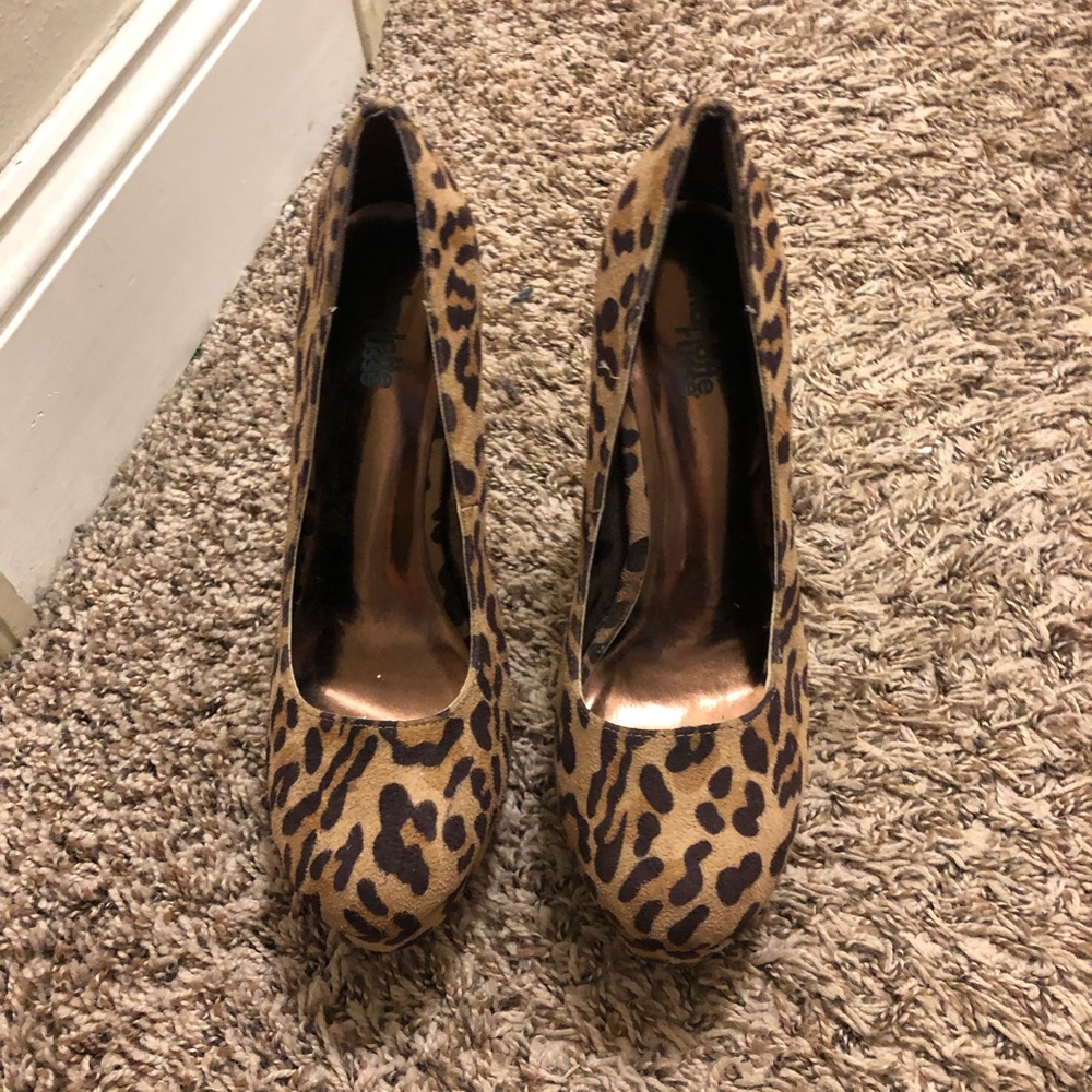 Leopard heels - Picture 3 of 5
